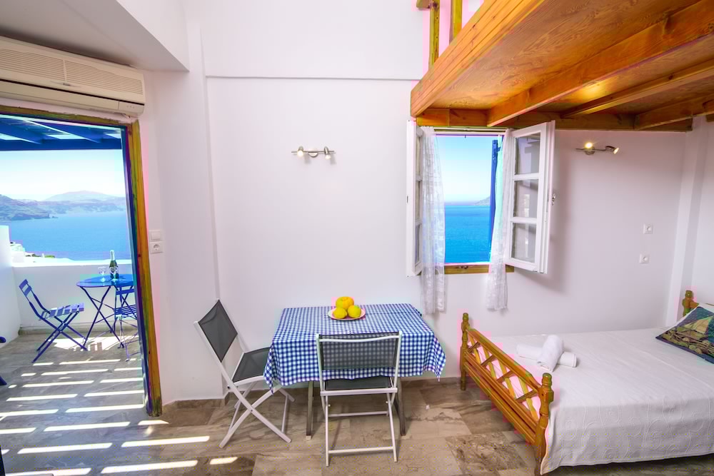Stelios Rooms 14/59