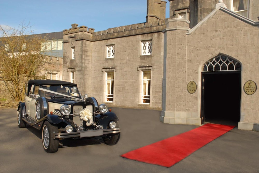 Abbey Hotel Roscommon 60/65