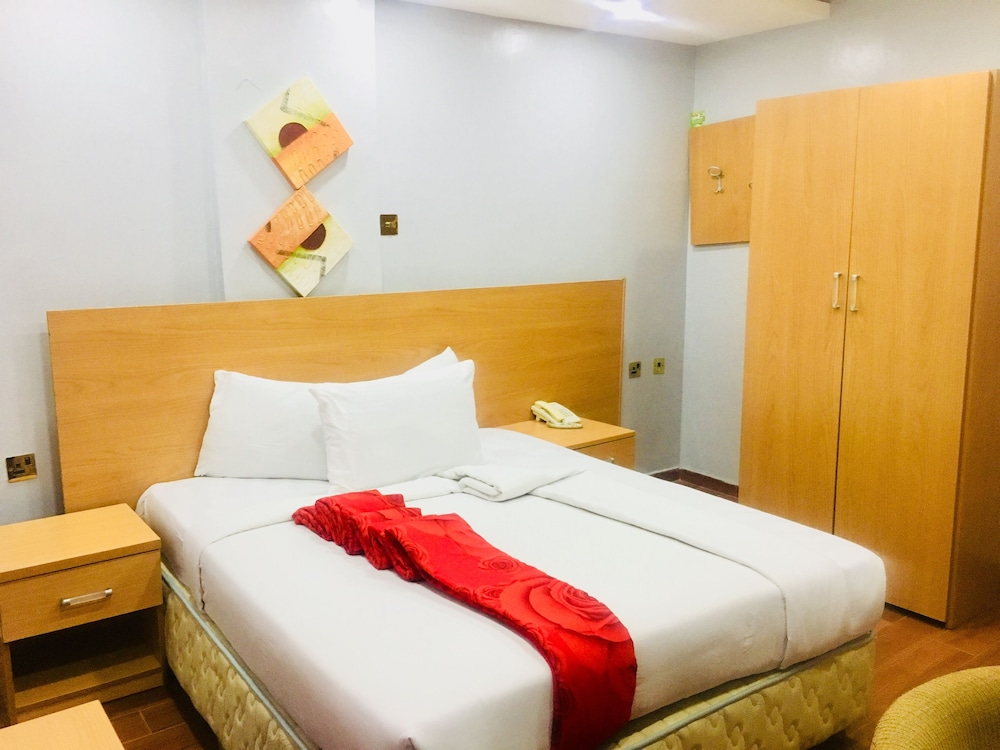 Pelican Hotel Lekki 11/43