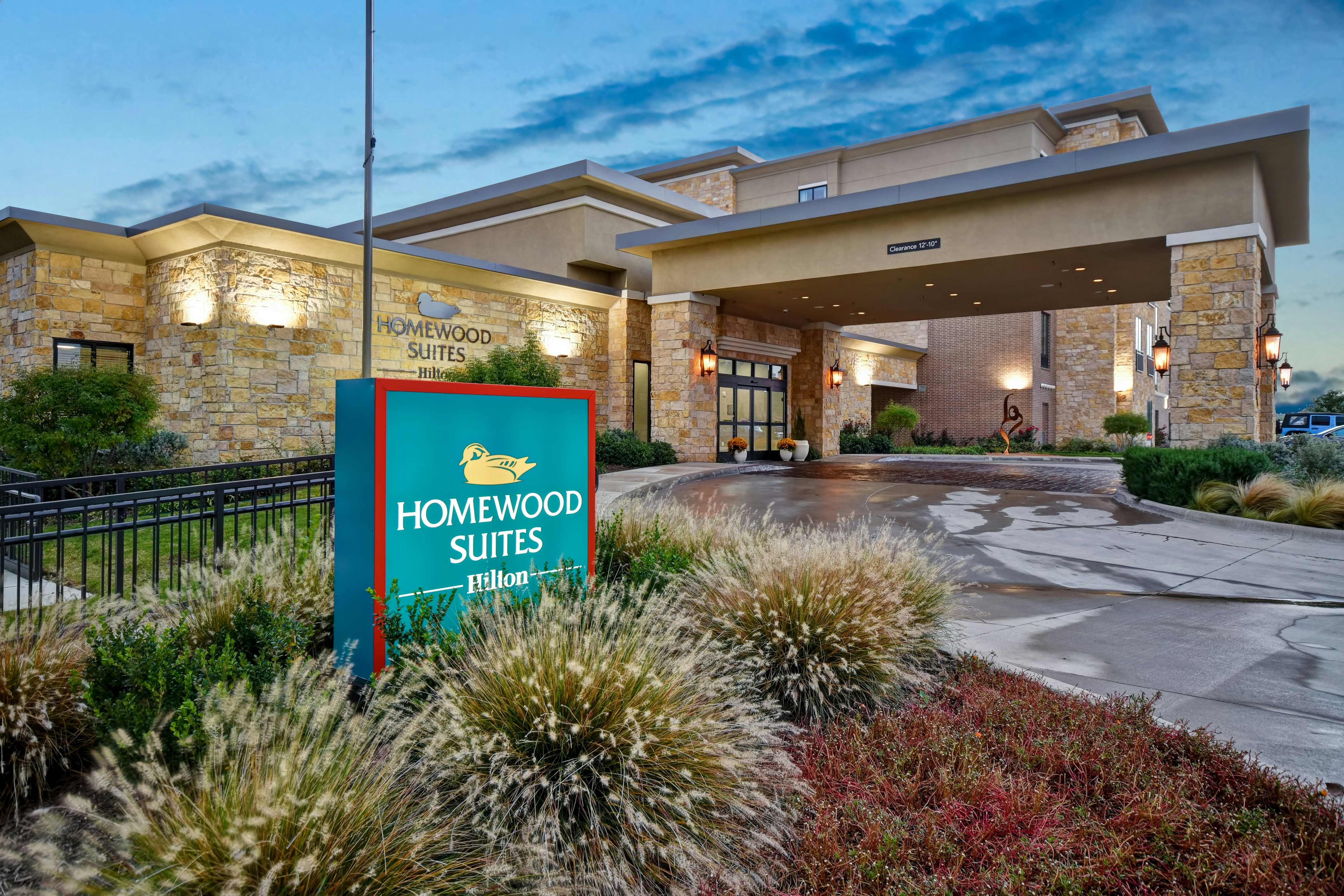 Homewood Suites By Hilton Dallas Arlington South Tx 50/51
