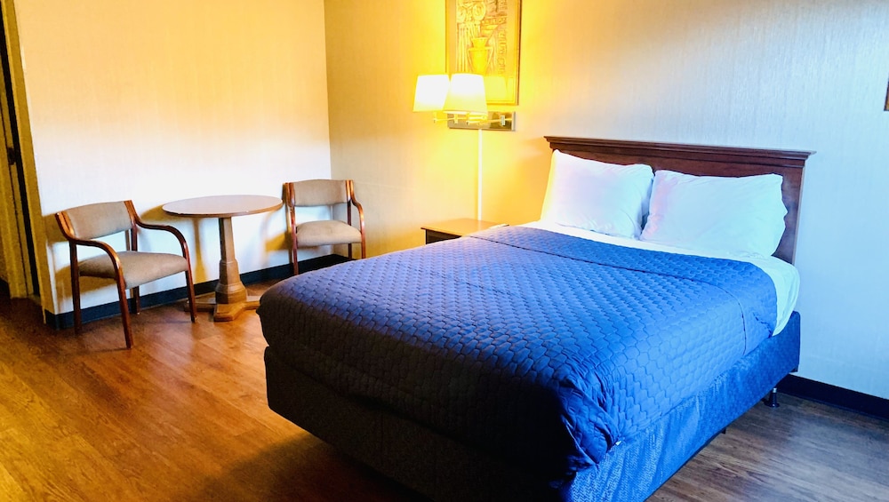 Budget Inn New Cumberland-Harrisburg-Hershey-York 17/39