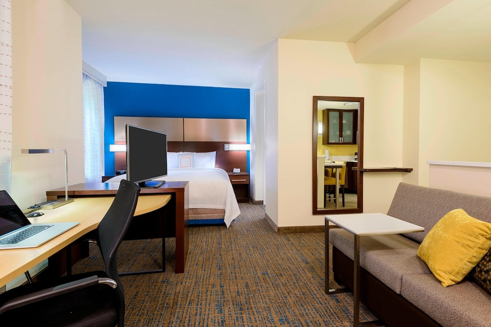 Residence Inn Fort Myers at I-75 and Gulf Coast Town Center 16/53