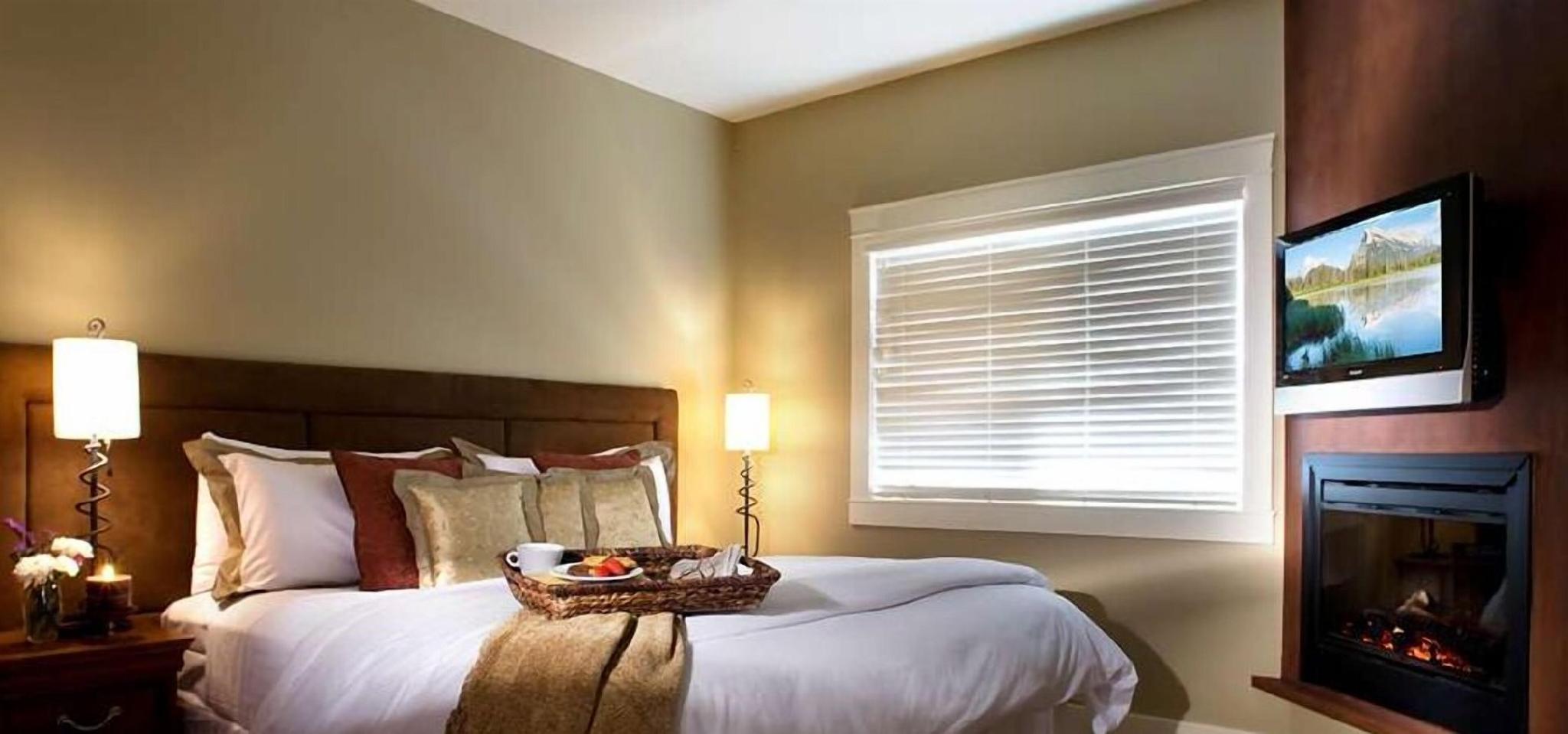 2 Bedrooms, Suite, Mountain View, 2 Bathrooms