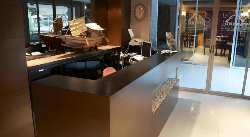 Grand Pinnacle Suvarnabhumi 48/48