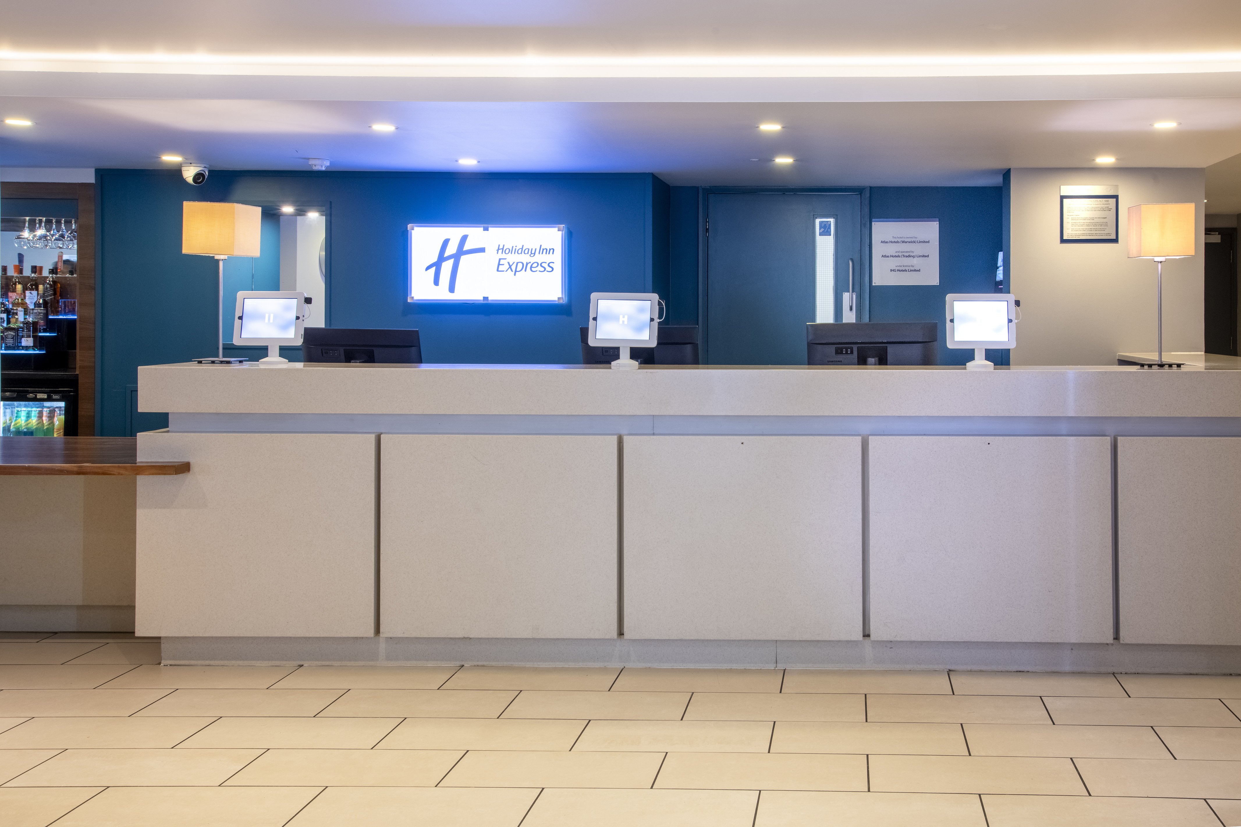 Holiday Inn Express Warwick Stratford Upon Avon 4/34