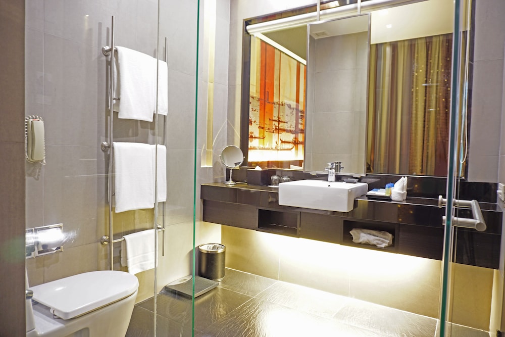 PARK PLAZA BANGKOK(SOI 18) 75/75