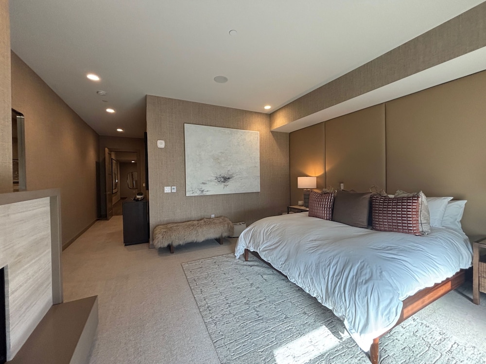 2 Bedrooms, Private, Premium, Suite, 2 King Beds
