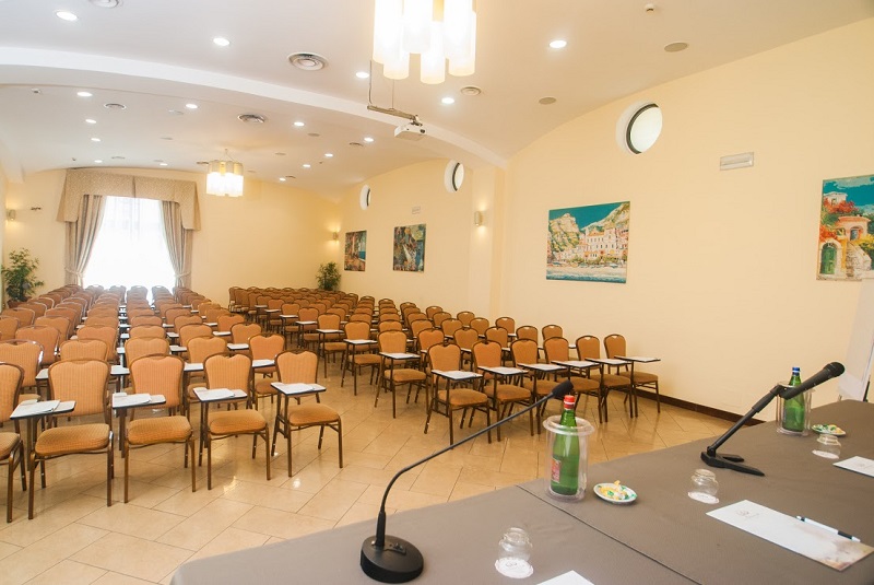 Le Cheminee Business Hotel 52/56