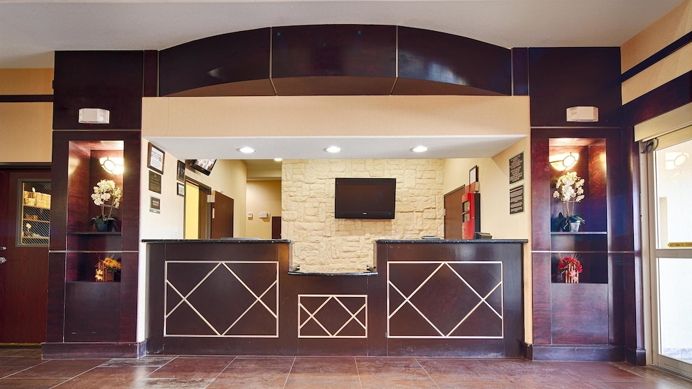 Best Western Bowie Inn and Suites 6/43
