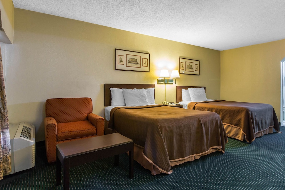 Rodeway Inn Marietta GA 21/29