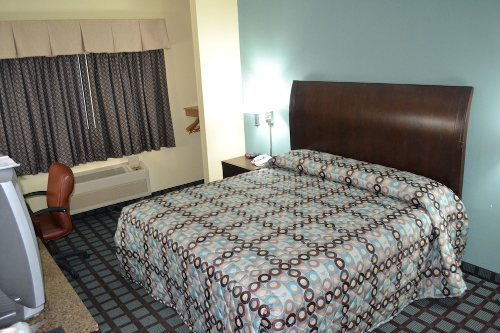 Countryside Inn Suites Fremont 7/45