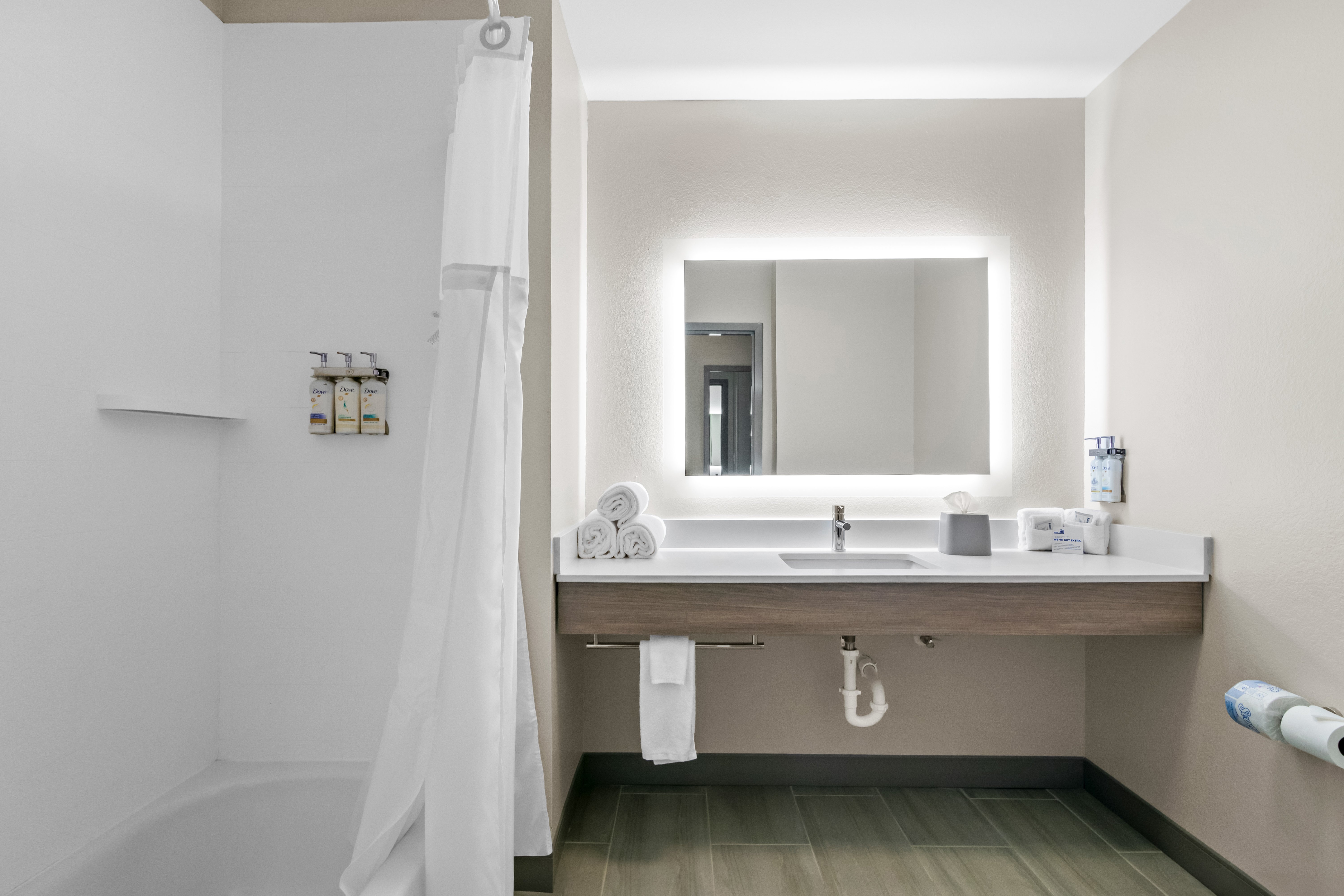 Holiday Inn Express And Suites Joplin Southeast by IHG 55/58