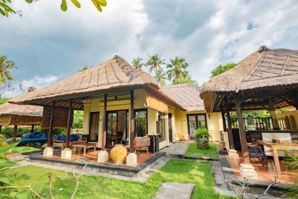 Amertha Bali Villas 1/50