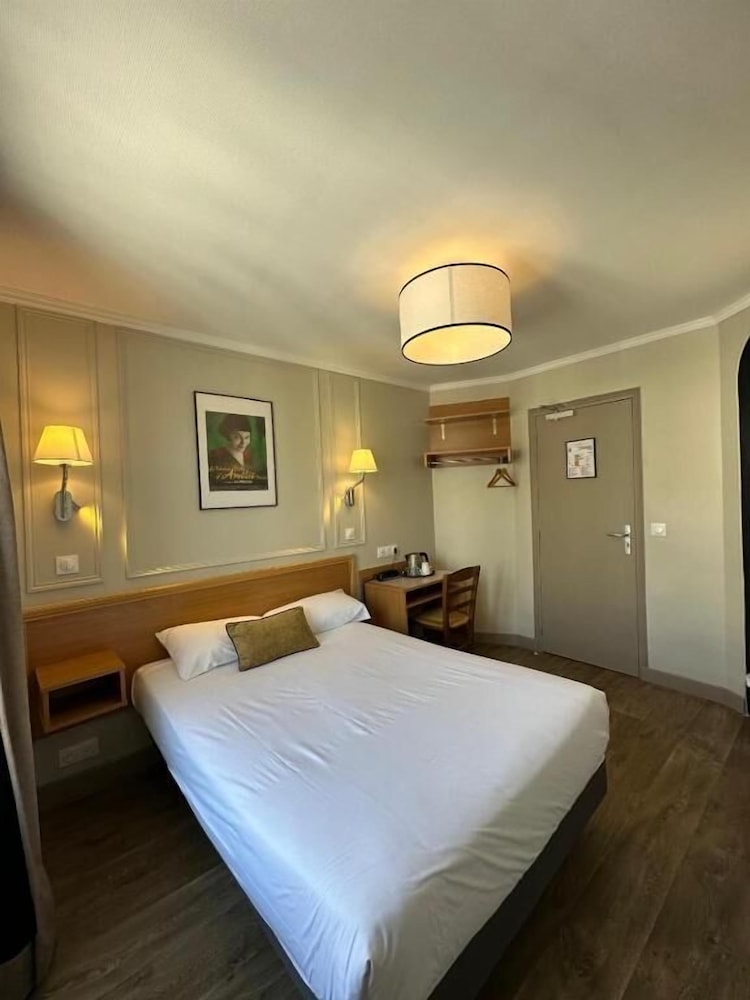HOTEL BONSEJOUR MONTMARTRE 30/59