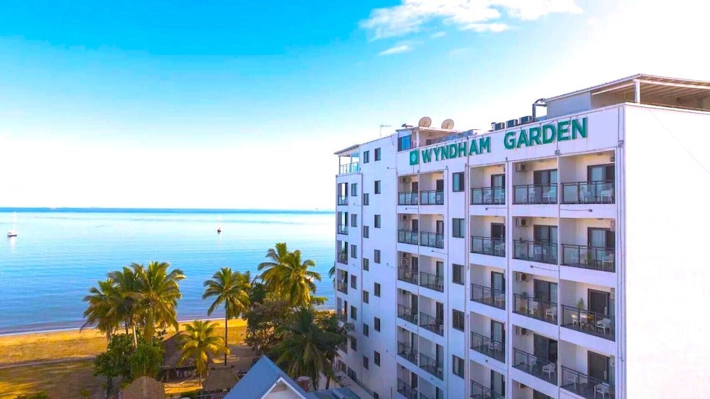 Wyndham Garden Wailoaloa Beach Fiji 4/59