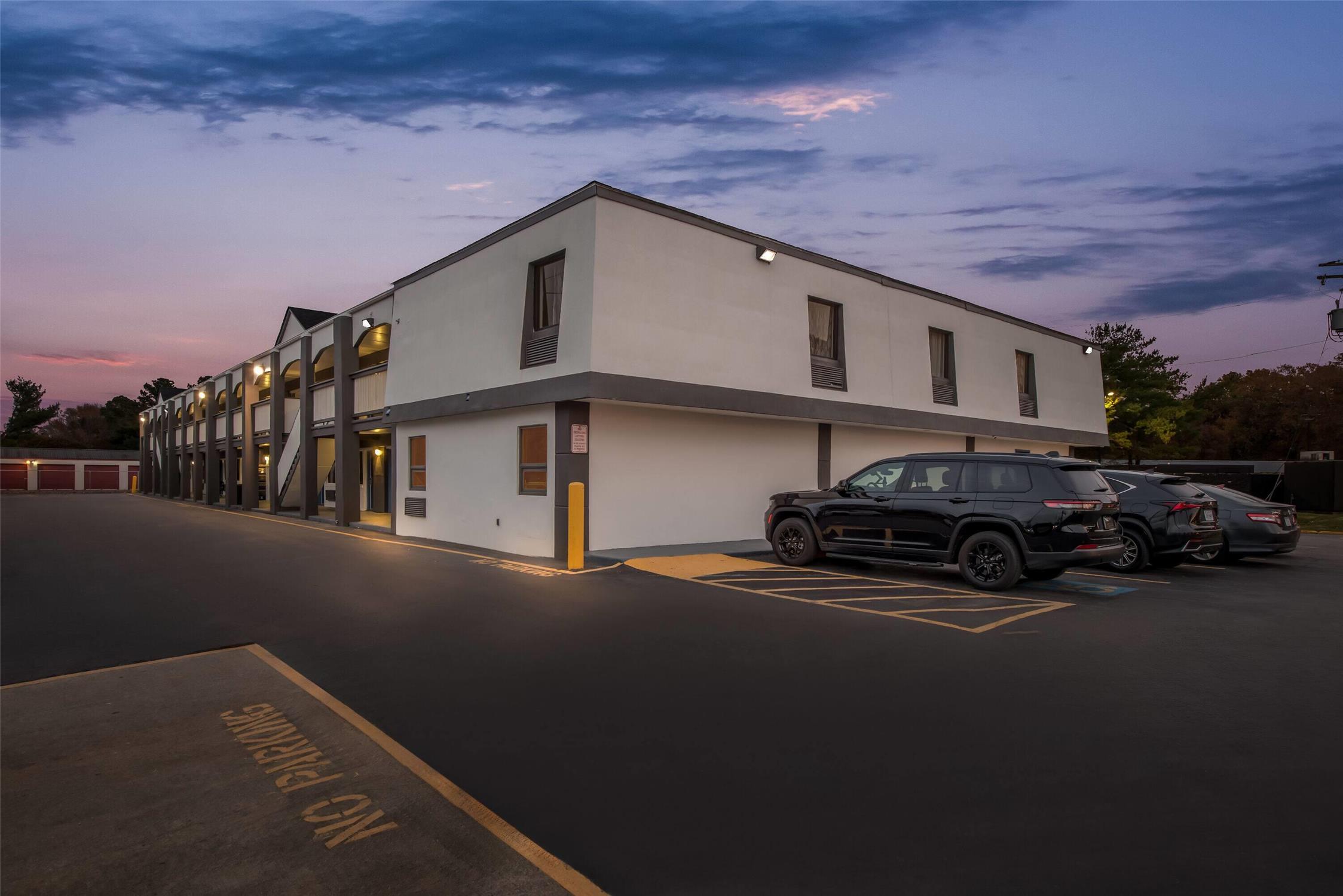 Days Inn by Wyndham Chesapeake 40/45