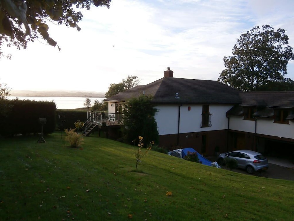 Riverdown B B 23/31