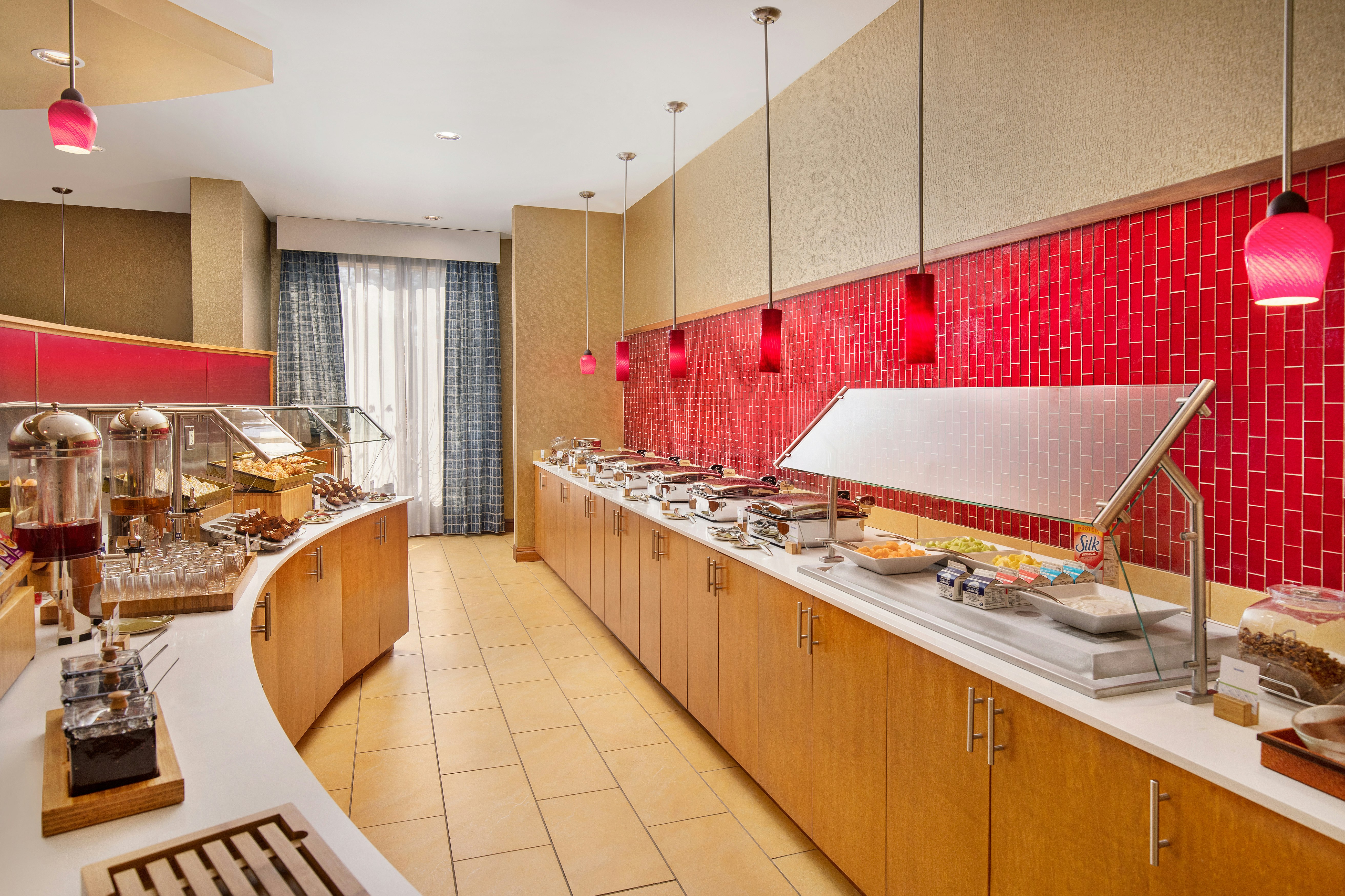 Doubletree By Hilton Richmond Airport 17/40