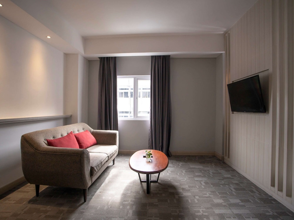 Mercure Hotel Jayapura 42/61