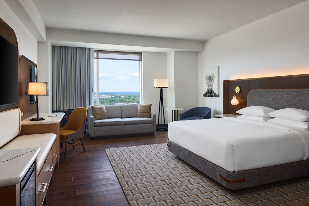 Hyatt Regency Tysons Corner Center 15/50