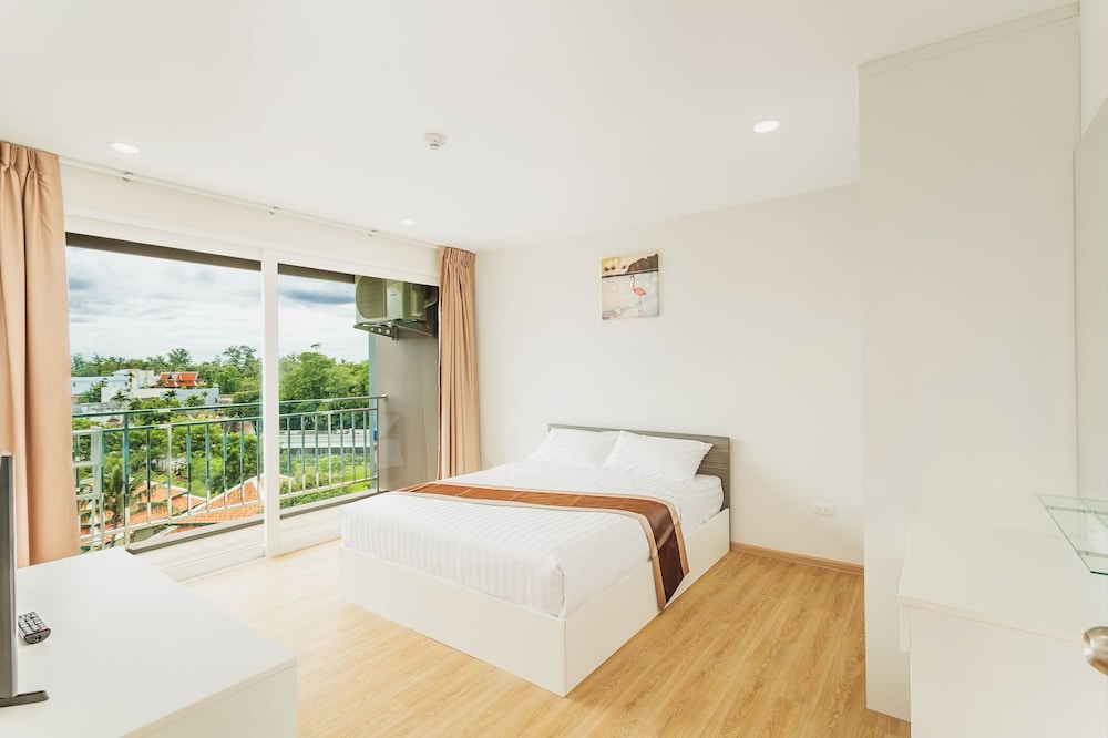 Condo in Kata in Ozonec - Unit D618 11/27