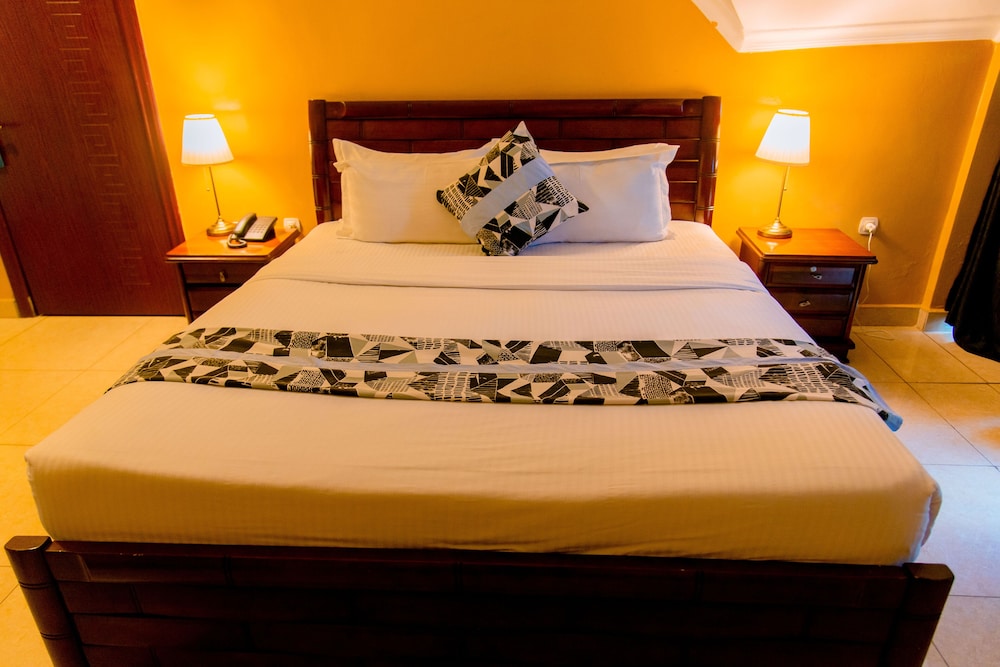 Legend Hotel 34/59