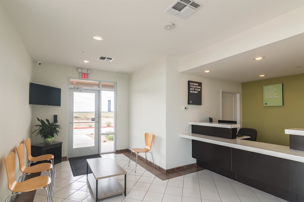 Days Inn & Suites by Wyndham Colorado City/I-20 29/37