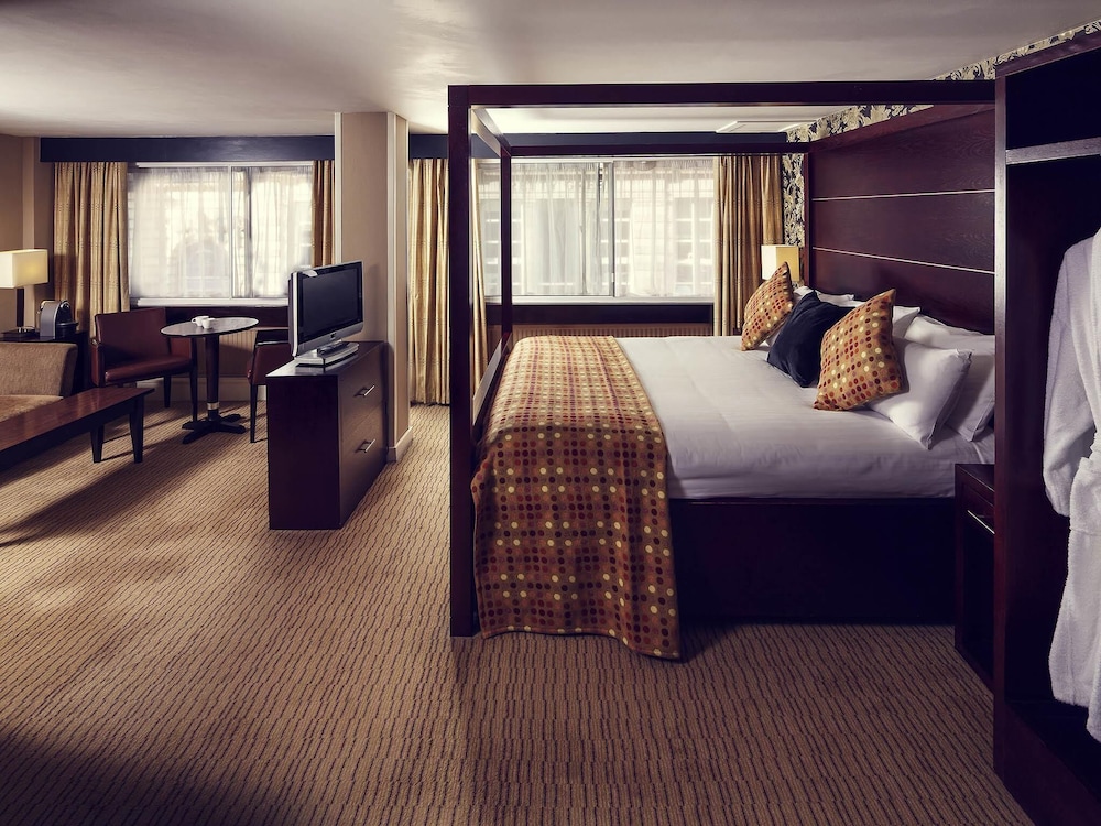Mercure Glasgow City Hotel 18/49