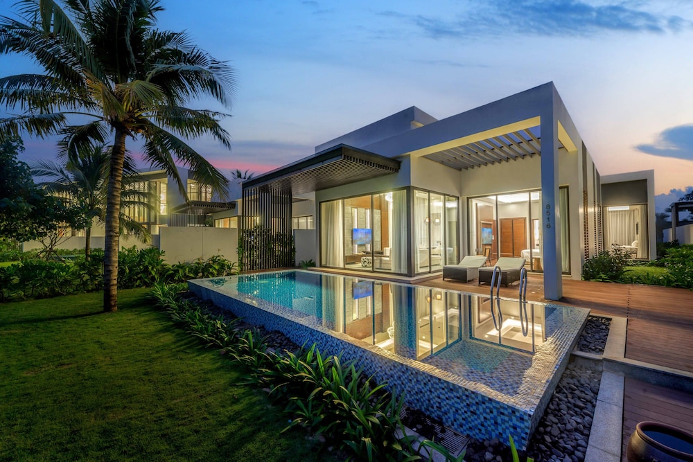 Vinpearl Resort and Golf Nam Hoi An 6/78