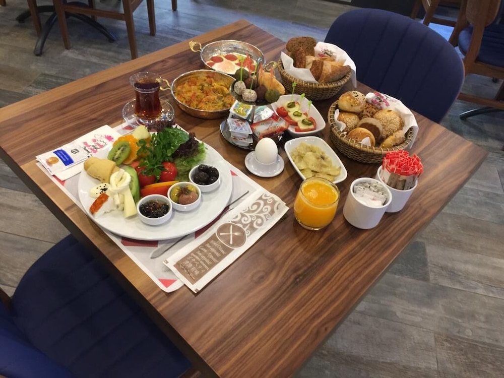 Days Hotel by Wyndham Ankara Cankaya 38/57