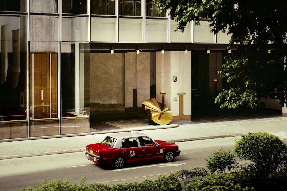 East Hong Kong Hotel 60/64