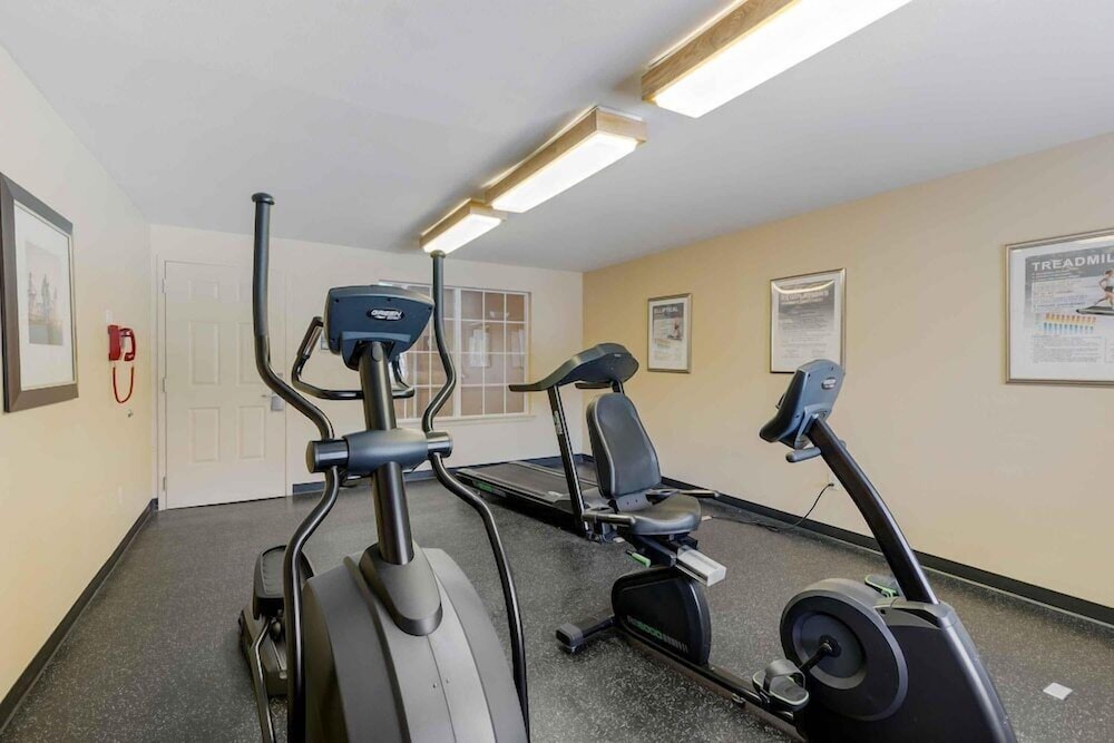 Hawthorn Extended Stay by Wyndham Irving Las Colinas 41/69