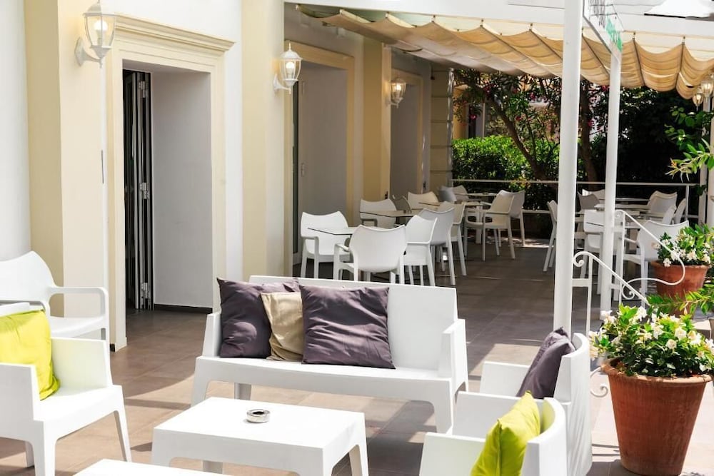 Hotel Villa Fernanda 18/30