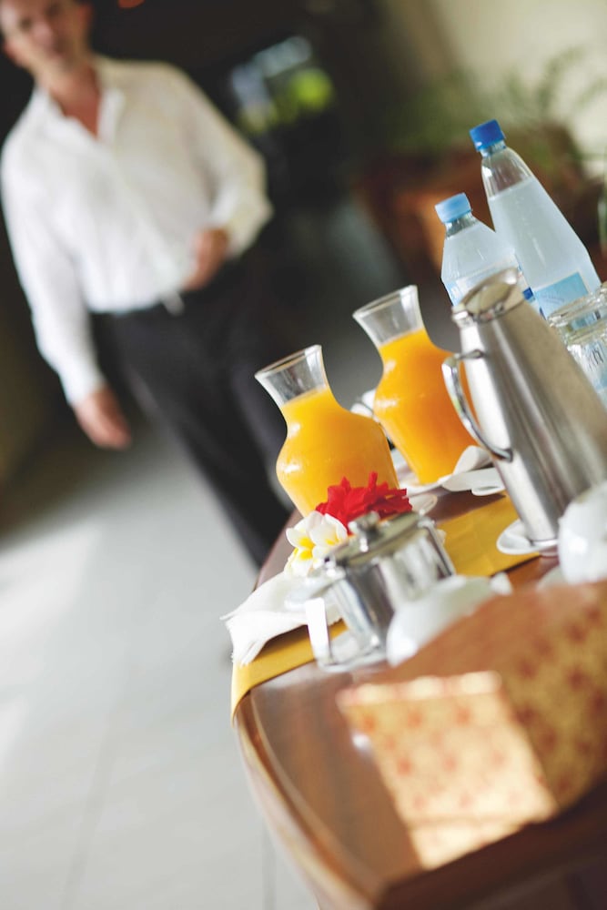 Hotel Le Recif Saint Gilles 25/50