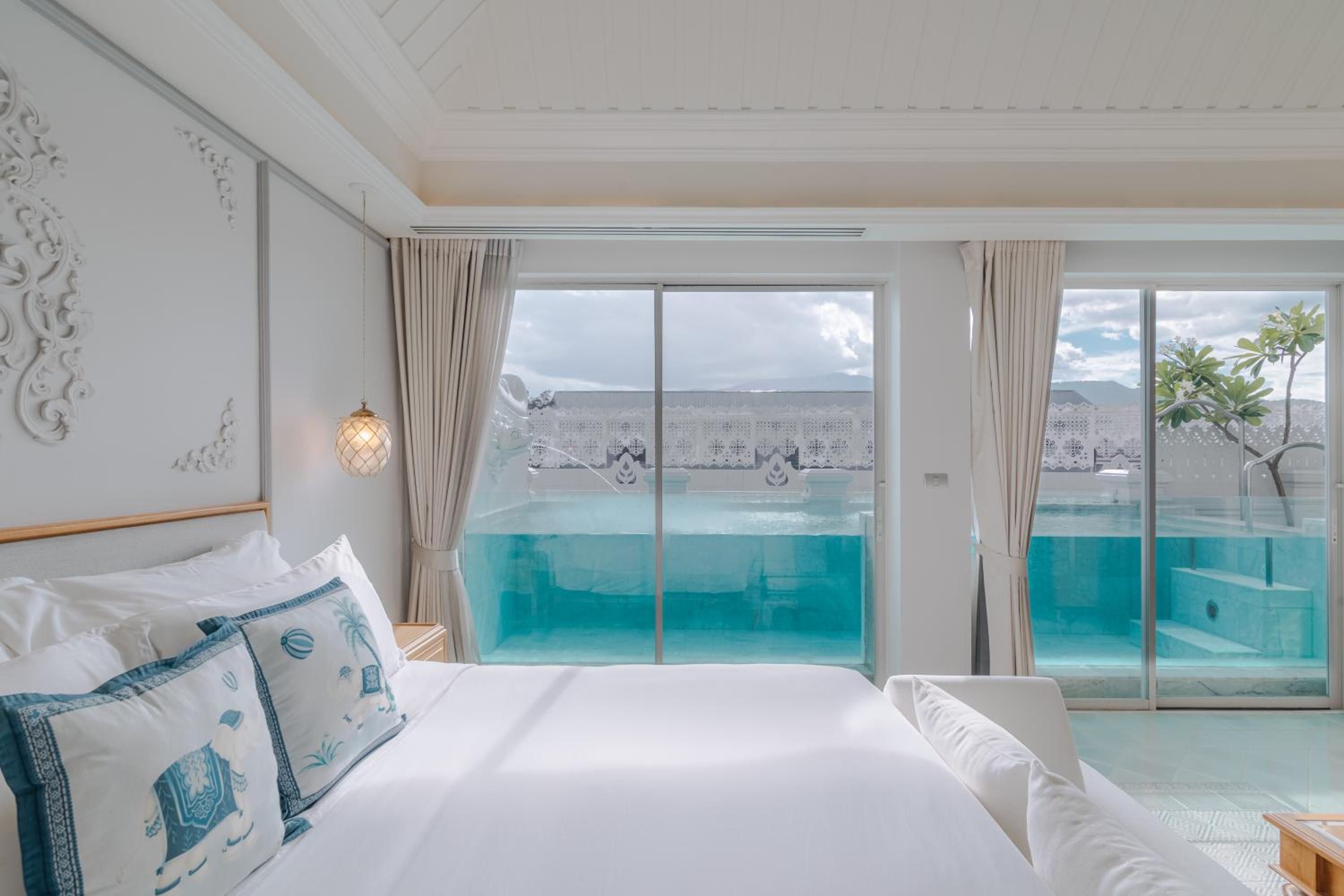 Pool, Suite