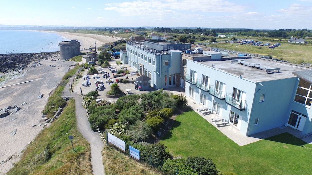 Shoreline Hotel in Donabate