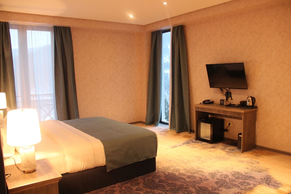 Aurora Resort by One Hotels 11/50