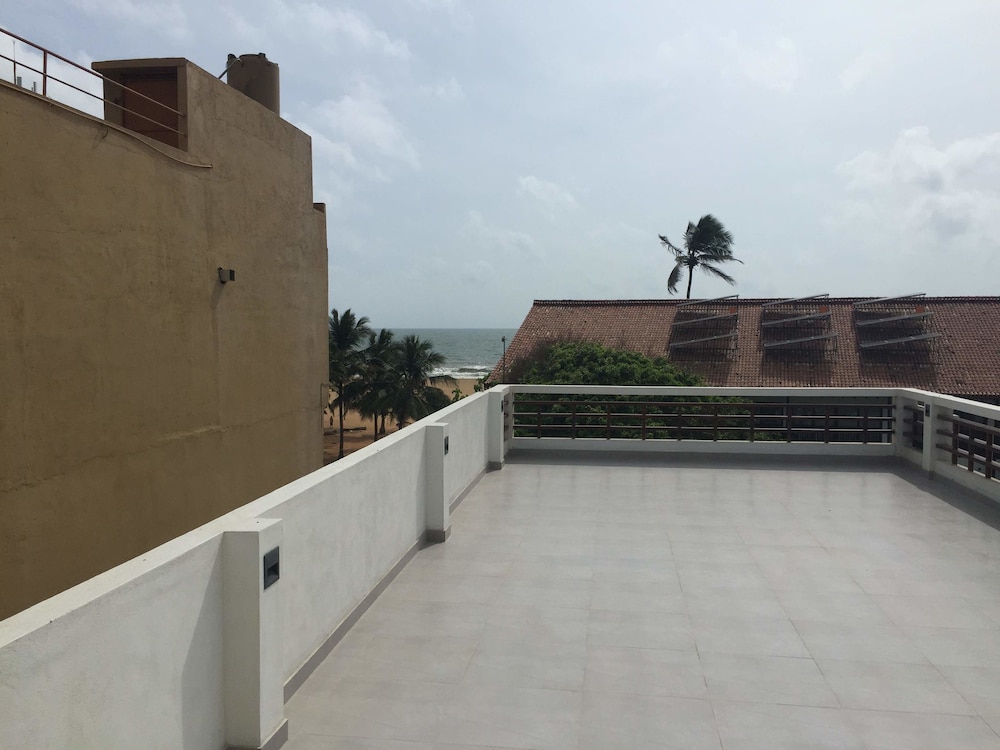Splendid Holiday Guest House 24/26