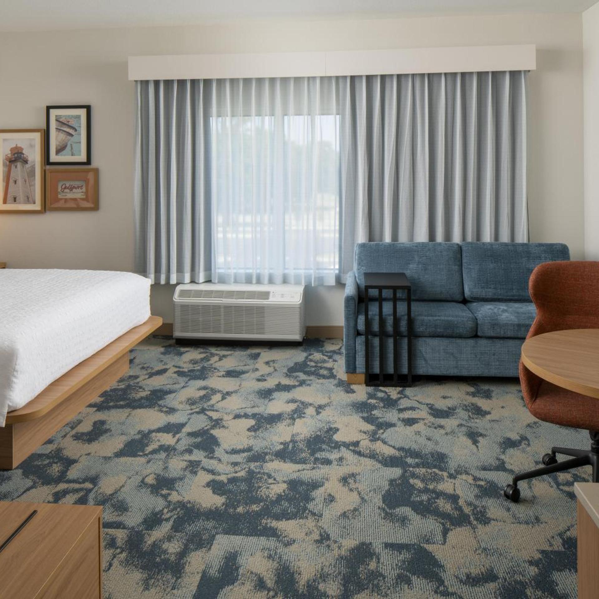Hampton Inn by Hilton Gulfport Beach Boulevard 12/24