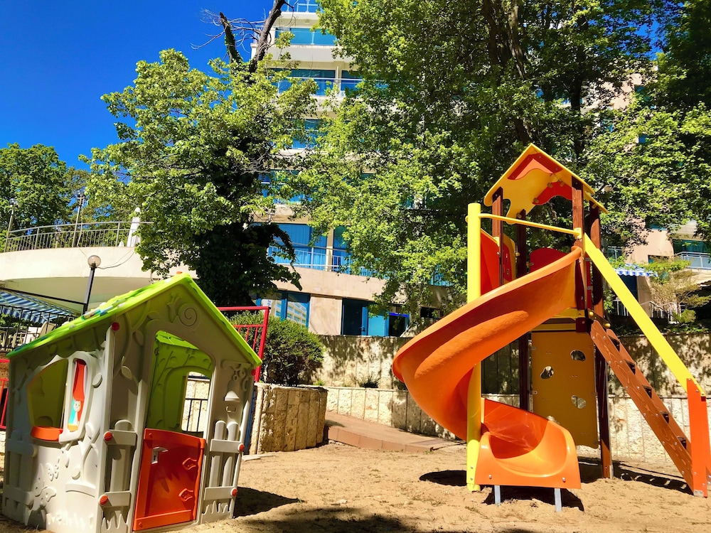 BSA Holiday park Hotel 37/49