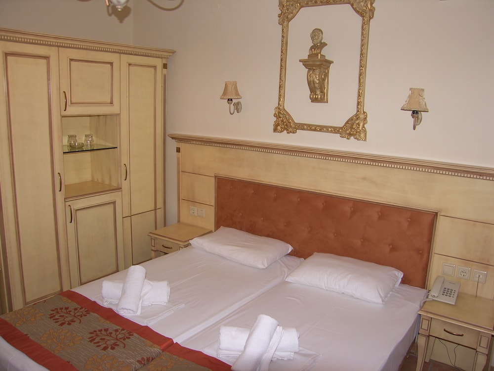 Parthenon Art Hotel 18/50