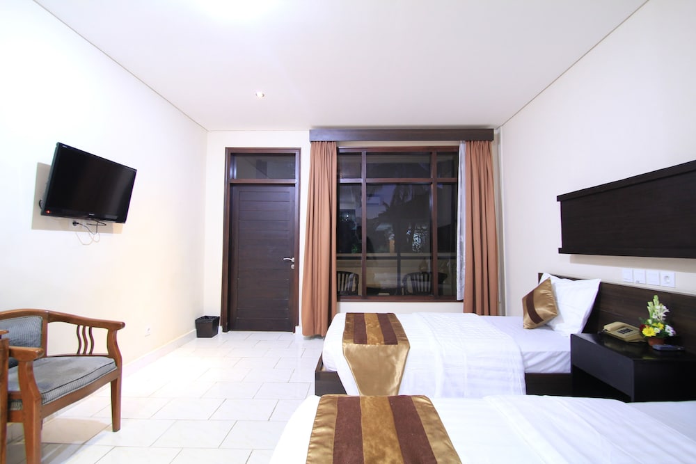 Bakungs Beach Hotel 13/38
