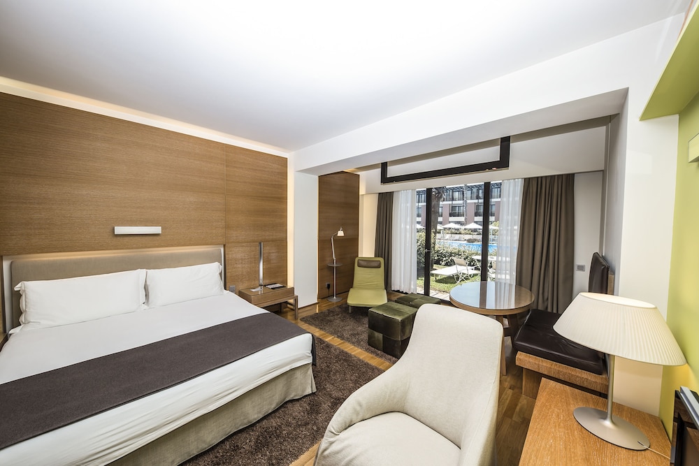 September Thessaloniki Hotel 19/65
