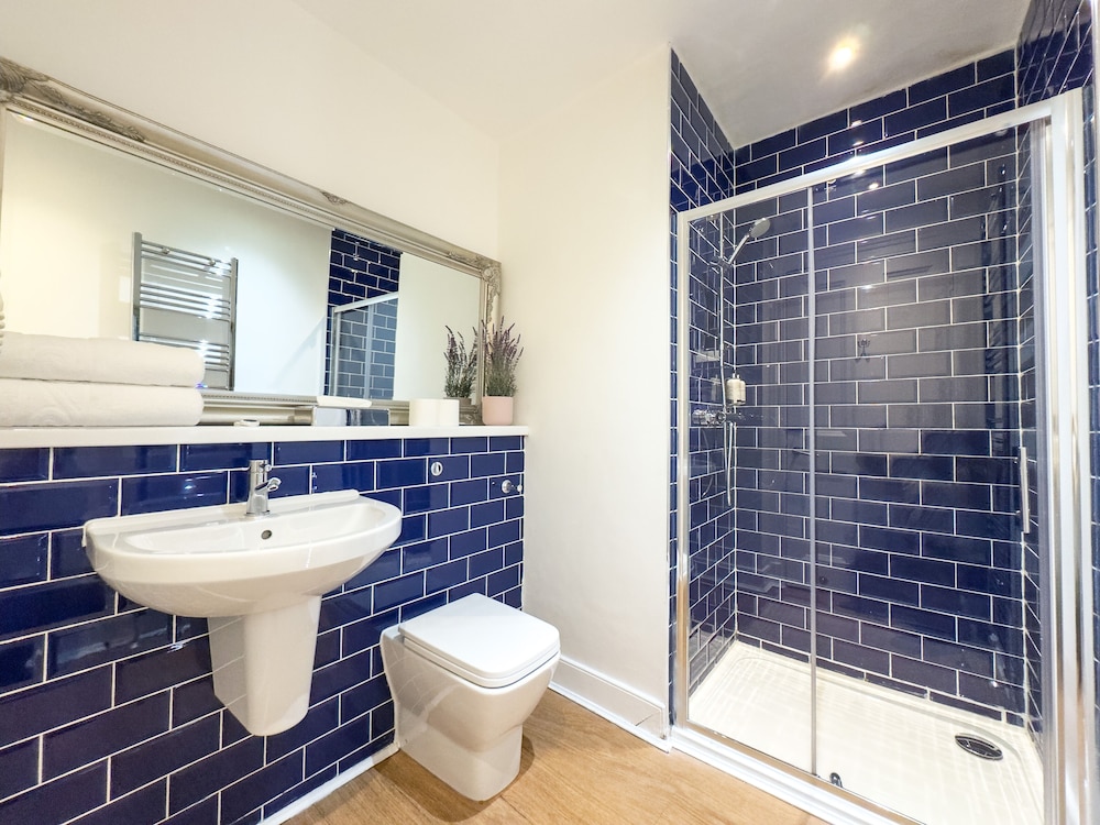 Hanover 71 Suites 32/39