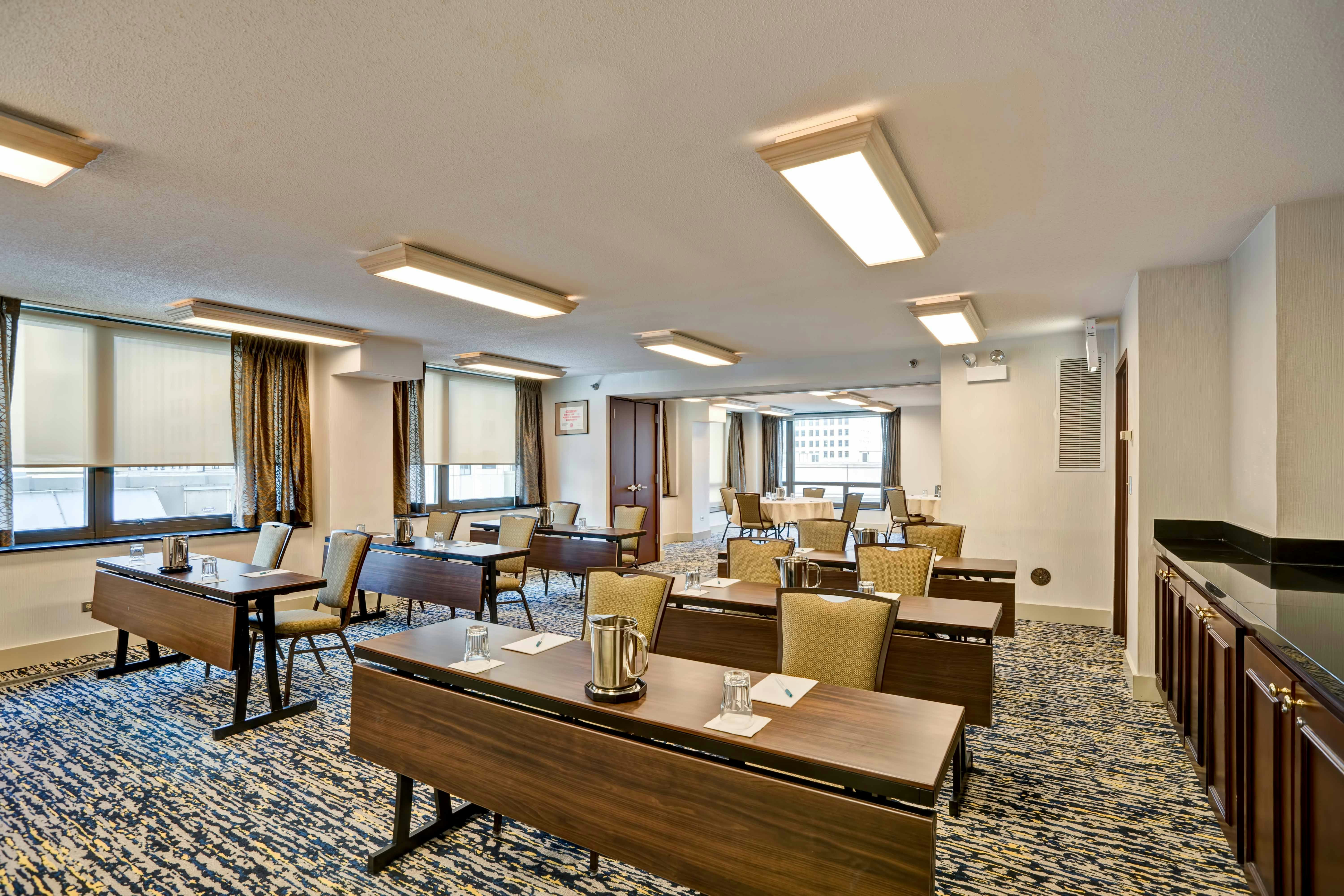 Homewood Suites by Hilton Chicago Downtown 30/51