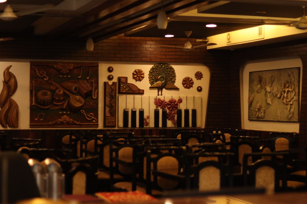 Hotel Madhuvan Serai 19/25