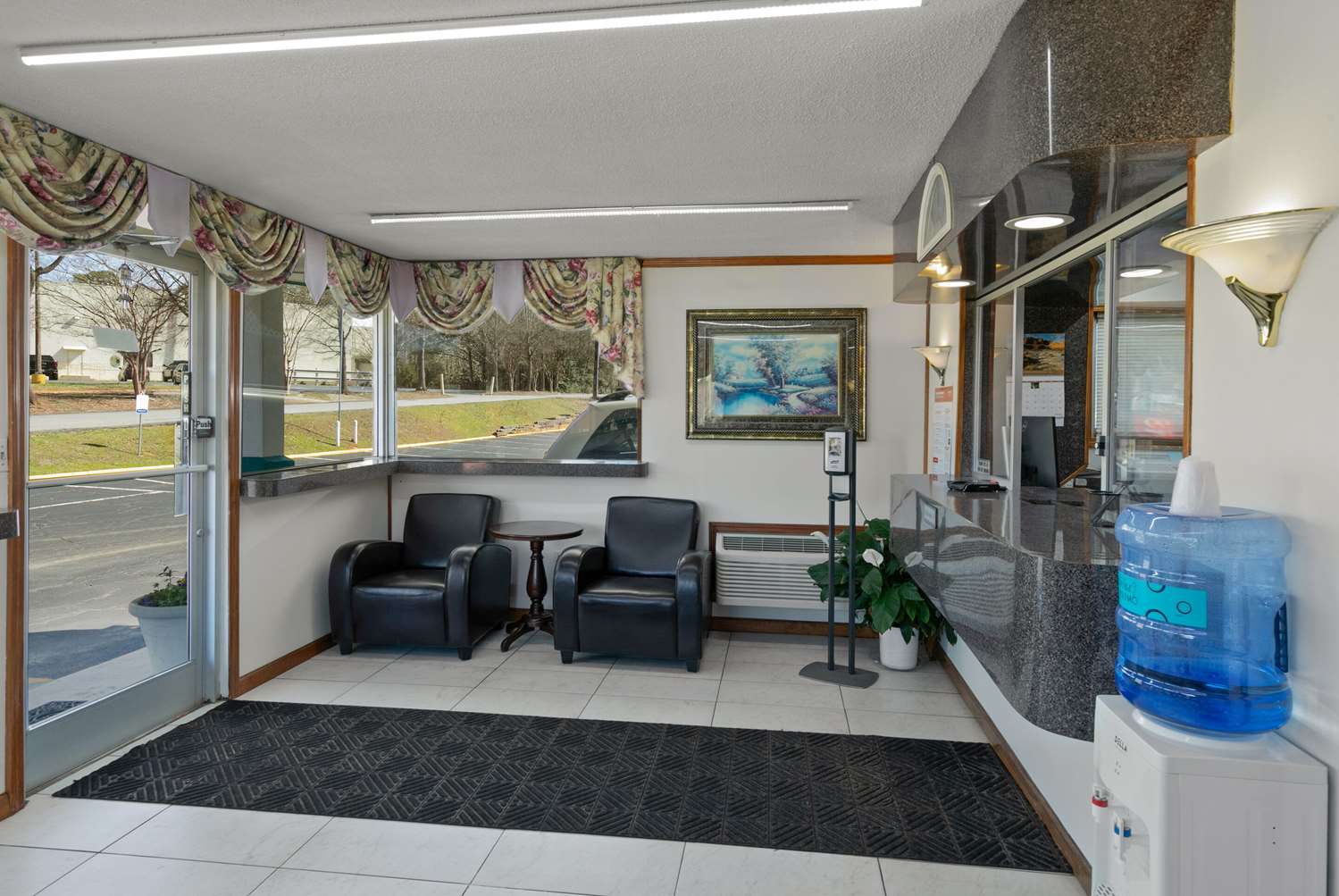 Econo Lodge Clemson - University Area 7/13