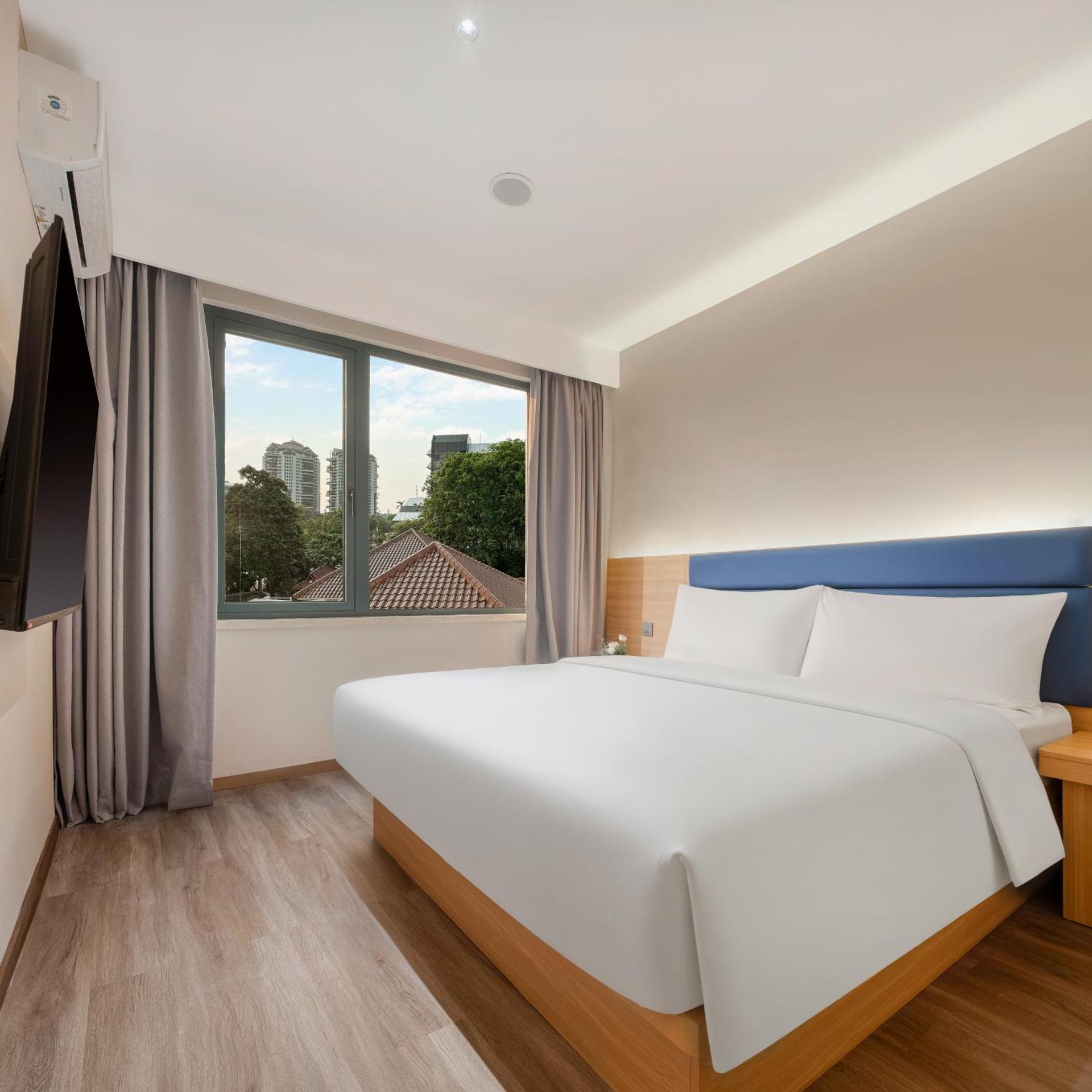 Model J Hotel Jakarta Central Park 15/50