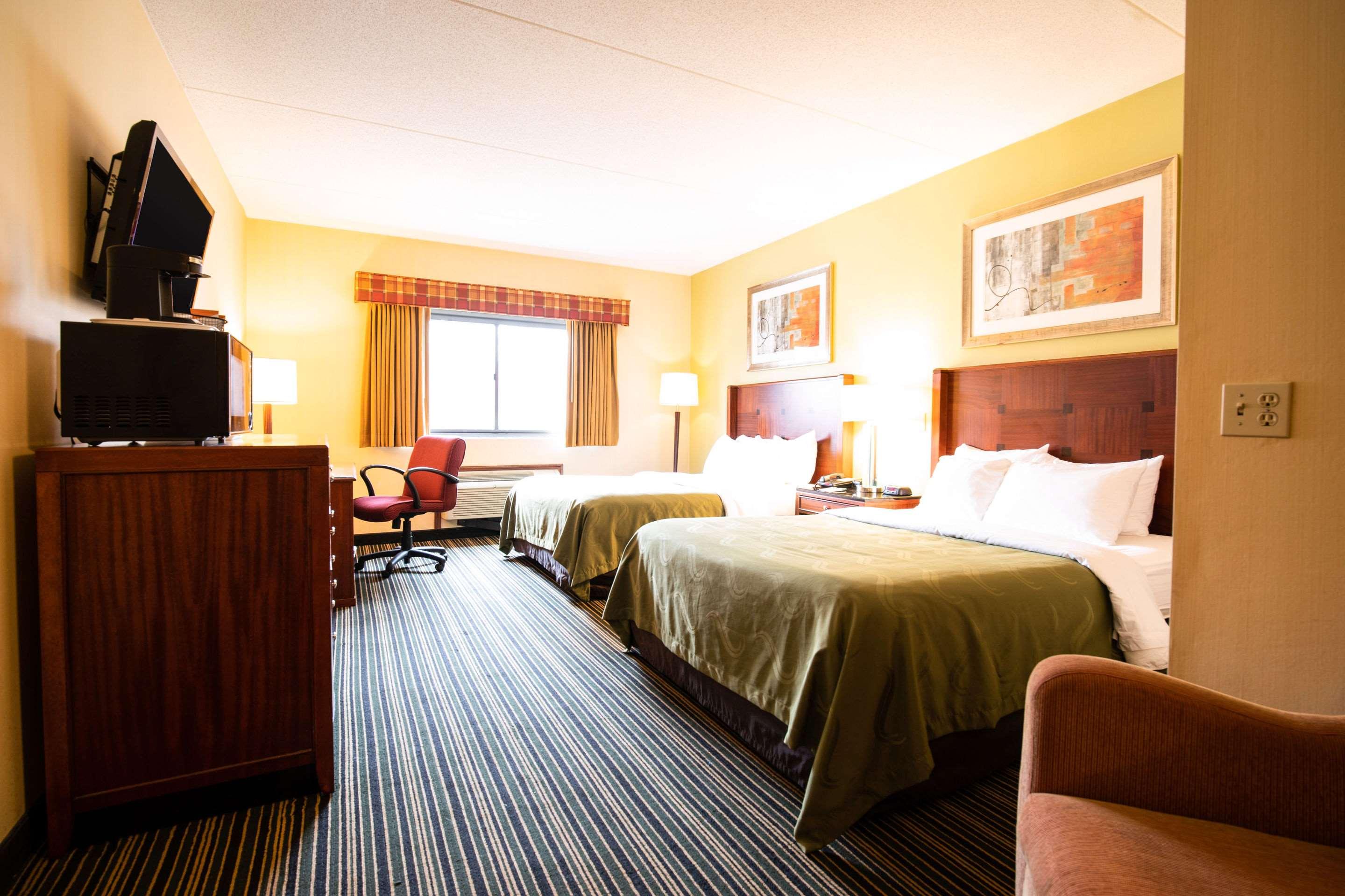 Upgrade, 2 Queen Beds