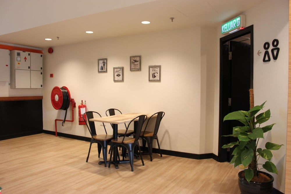 Big M Hotel 27/44